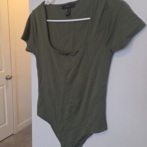 Forever 21 Olive Scoop Neck Short Sleeve Bodysuit
